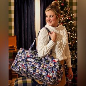 NWT Vera Bradley Large Travel Duffel & Tote Bag Snow Globes Holiday Set
NEW